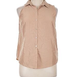 a new day Women's Tan Sleeveless Button-Down Shirt